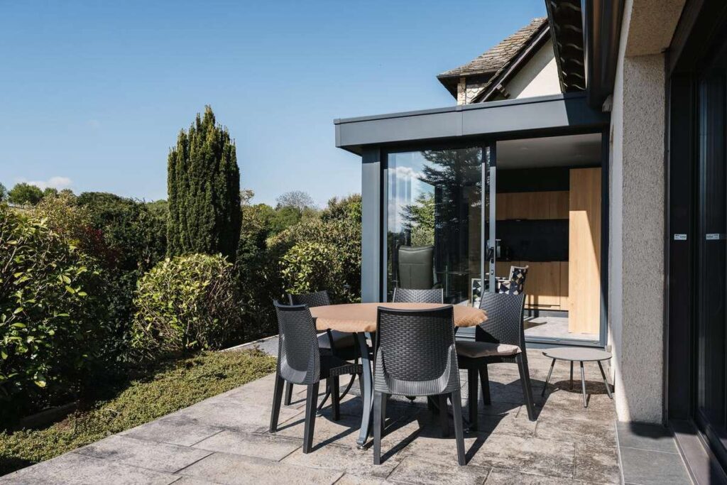 extension metzger toiture plate gris anthracite store zip integres arlon
