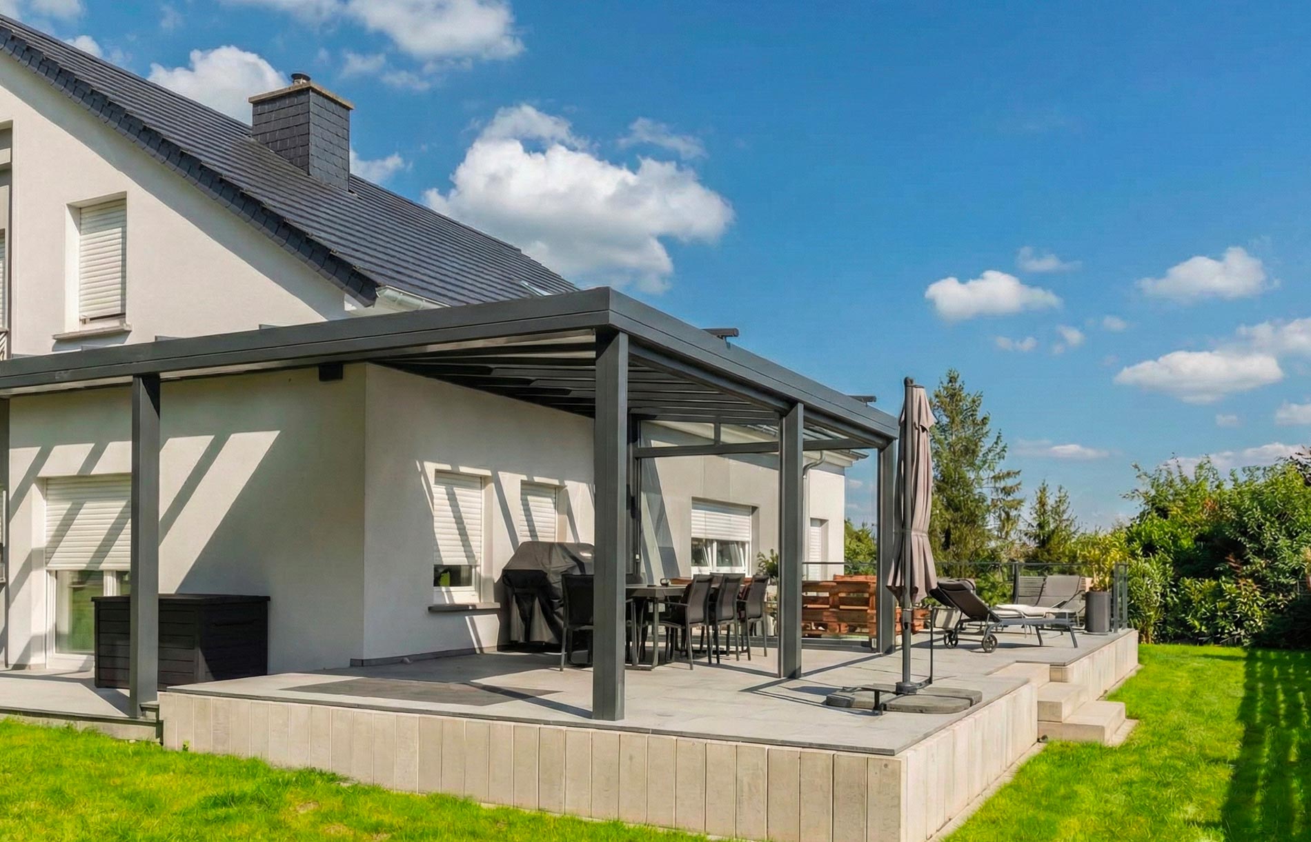 Pergola Mythique® Metzger, couverture de terrasse aluminium sur mesure en Belgique