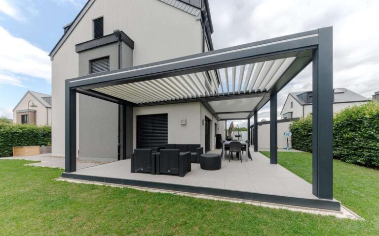 pergola bioclimatique metzger store zip lame orientable sur mesure belgique