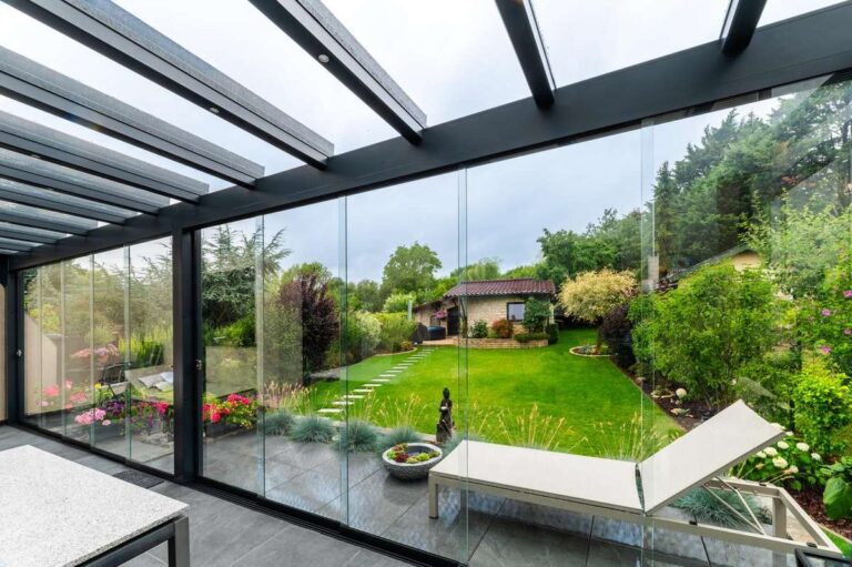 pergola metzger aluminium sur mesure vitrage store zip coulissant belgique