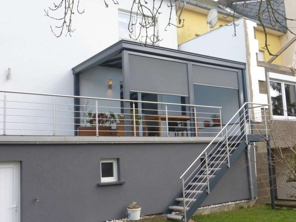 pergola metzger evolutif aluminium sur mesure vitrage solaire store zip belgique