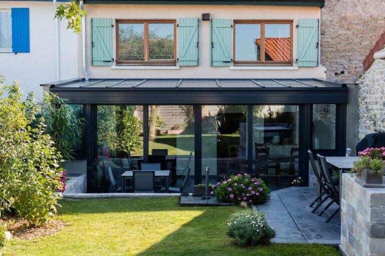 veranda metzger volet roulant eclairage double vitrage coulissant belgique