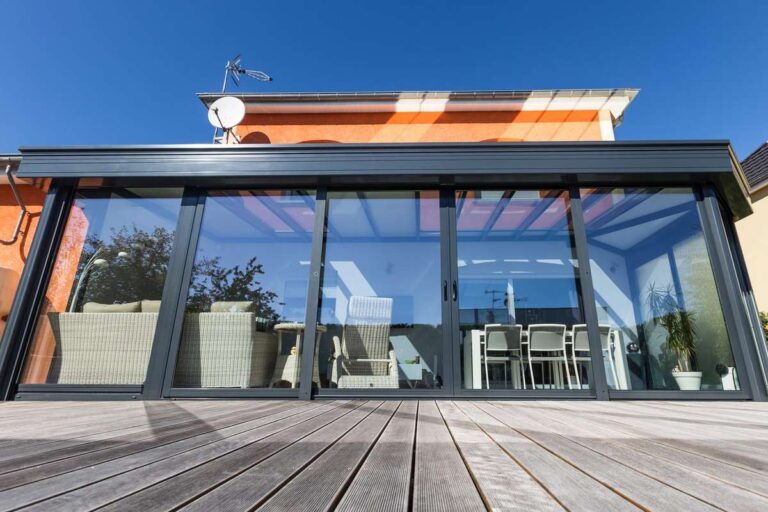 veranda metzger volet roulant eclairage triple vitrage coulissant belgique